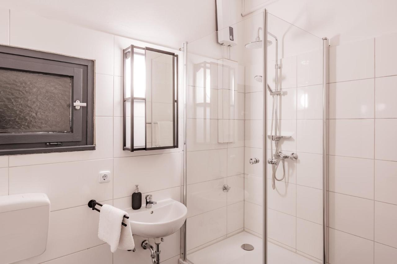 Flats 4 You, Moderne City Wohnung Naehe Hbf, Due-Messe 20 Min, Netflix, Kueche Duisburg Dış mekan fotoğraf