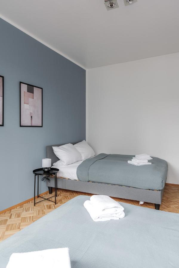 Flats 4 You, Moderne City Wohnung Naehe Hbf, Due-Messe 20 Min, Netflix, Kueche Duisburg Dış mekan fotoğraf