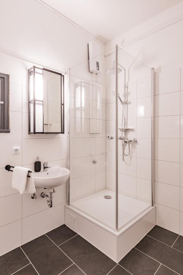 Flats 4 You, Moderne City Wohnung Naehe Hbf, Due-Messe 20 Min, Netflix, Kueche Duisburg Dış mekan fotoğraf