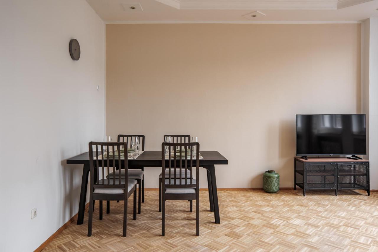 Flats 4 You, Moderne City Wohnung Naehe Hbf, Due-Messe 20 Min, Netflix, Kueche Duisburg Dış mekan fotoğraf