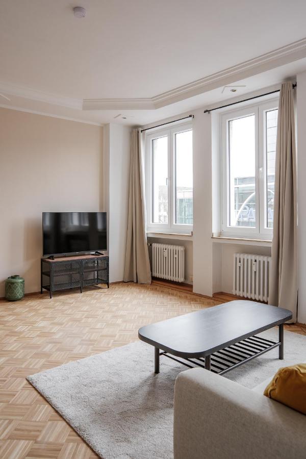 Flats 4 You, Moderne City Wohnung Naehe Hbf, Due-Messe 20 Min, Netflix, Kueche Duisburg Dış mekan fotoğraf