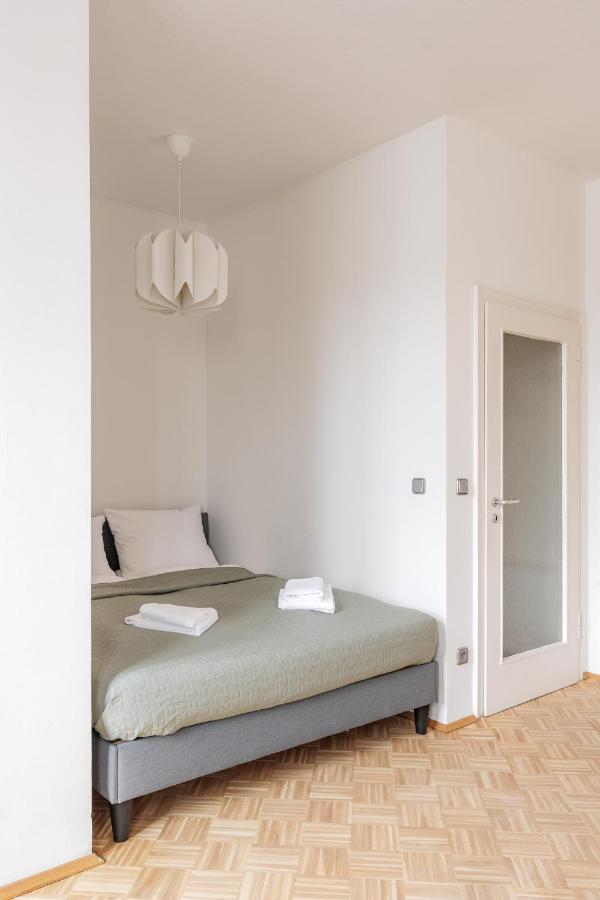 Flats 4 You, Moderne City Wohnung Naehe Hbf, Due-Messe 20 Min, Netflix, Kueche Duisburg Dış mekan fotoğraf